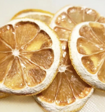 Gedroogde citroenschijfjes
