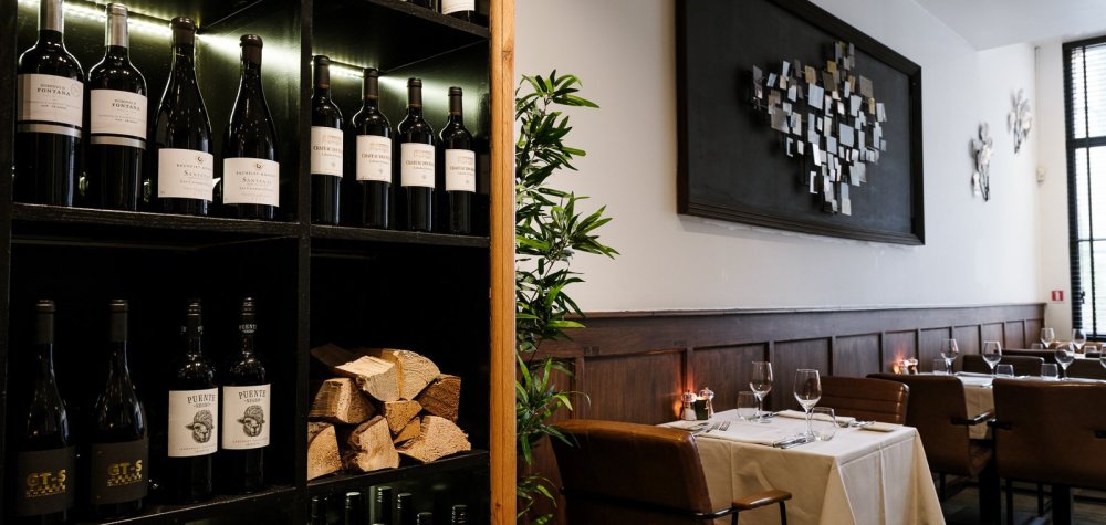 Bistro B23
