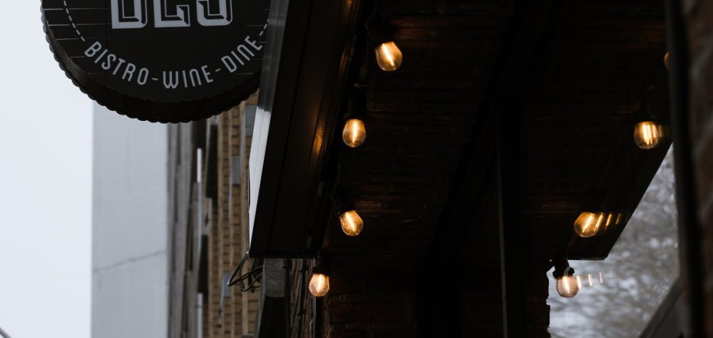 Bistro B23